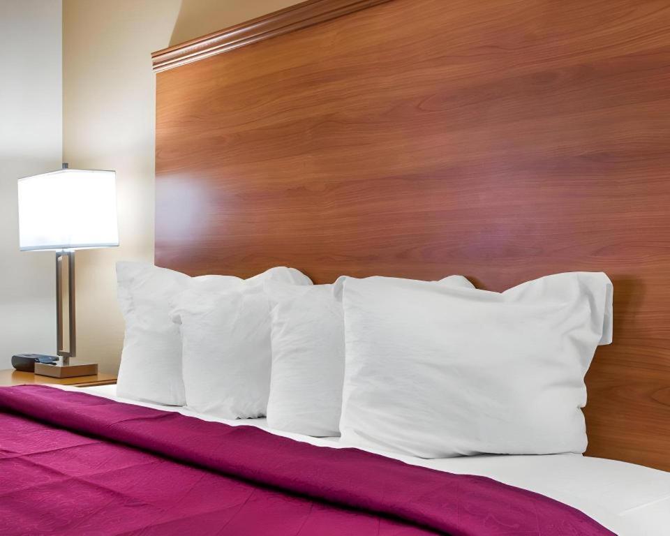 Hotel Quality Near Starved Rock State Park
